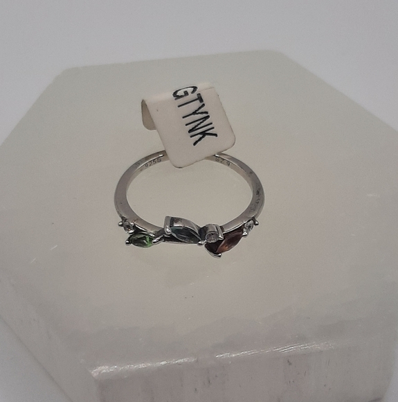 R904 Sterling Silver Vine Ring - Charmed Aroma - Picture 3 of 7